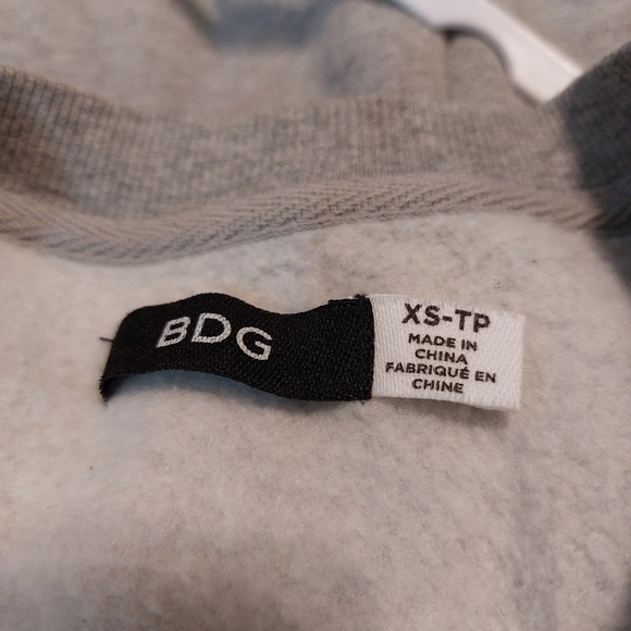 𝅺BDG LADIES SLEEVELESS BUBBALICIOUS MUSCLE SWEATSHIRT ROMPER- XS - Picture 5 of 5